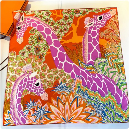 Luxury Brand Twill Silk Giraffe Purple 90x90cm