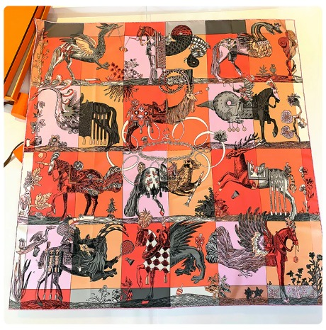 Luxury Brand Twill Silk Animal Sunset 90x90cm